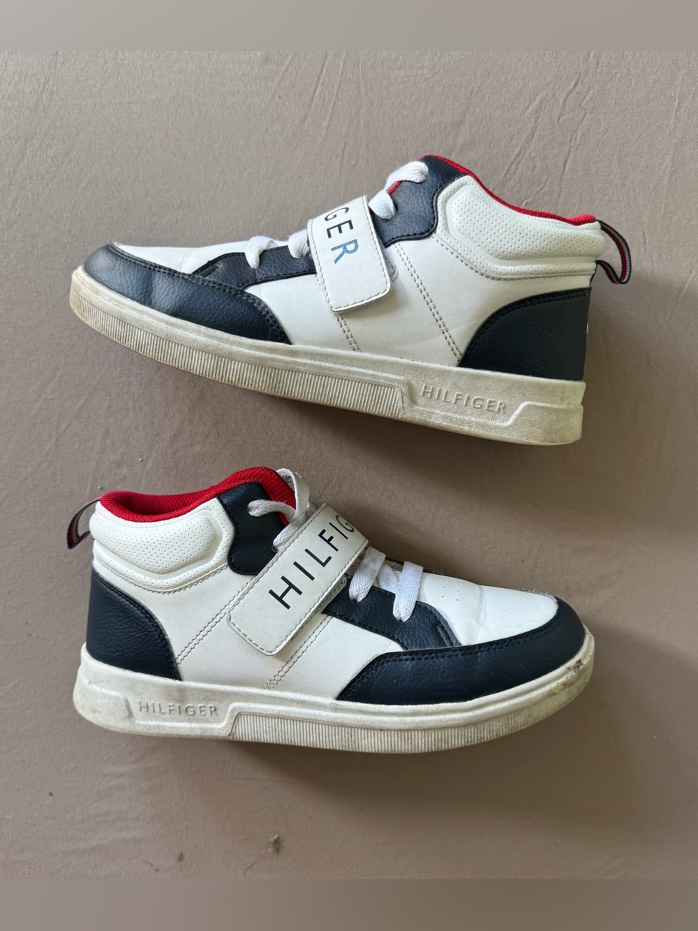Tommy Hilfiger Colorblock Court Mid Top Sneakers